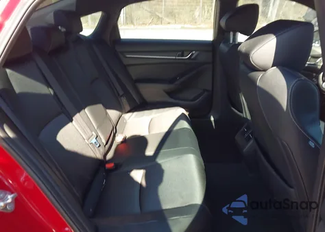 2018 Honda Accord Sport 2.0T z USA, uszkodzony, nr VIN 1HGCV2F39JA048461